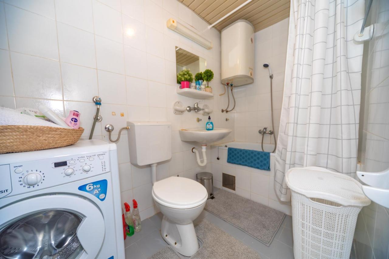 Aloha Apartman Bar Exteriör bild
